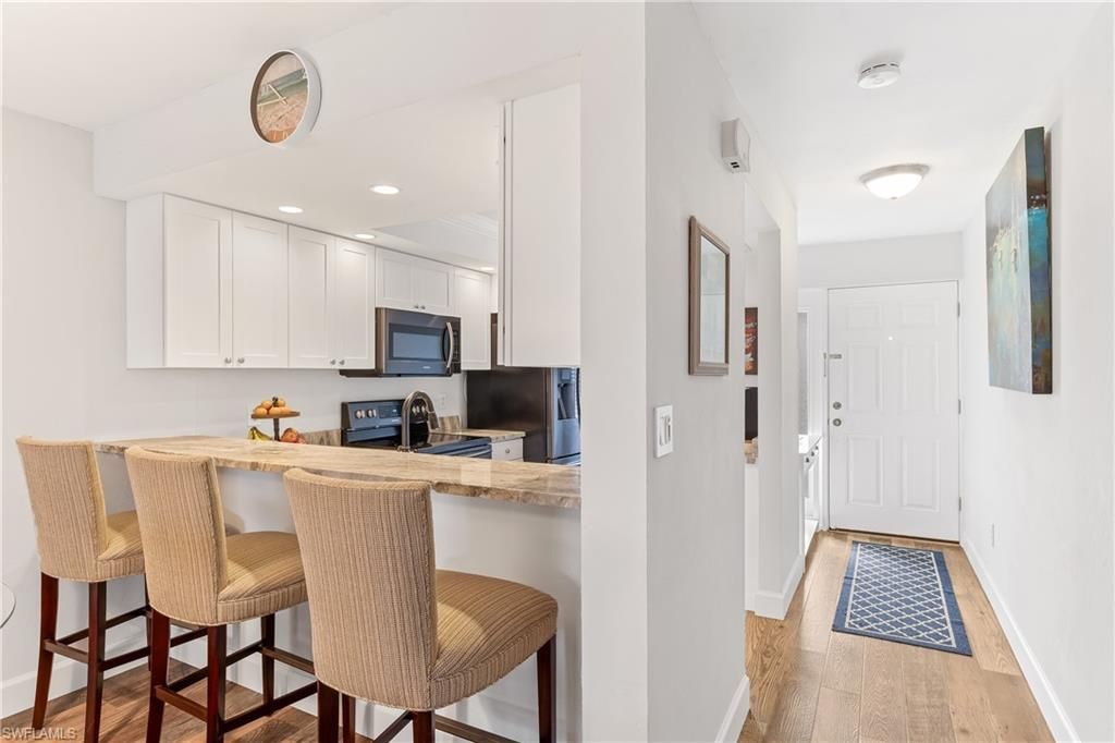 321 Cape Coral Pkwy W, Unit 102, Cape Coral, FL 33914 Photo