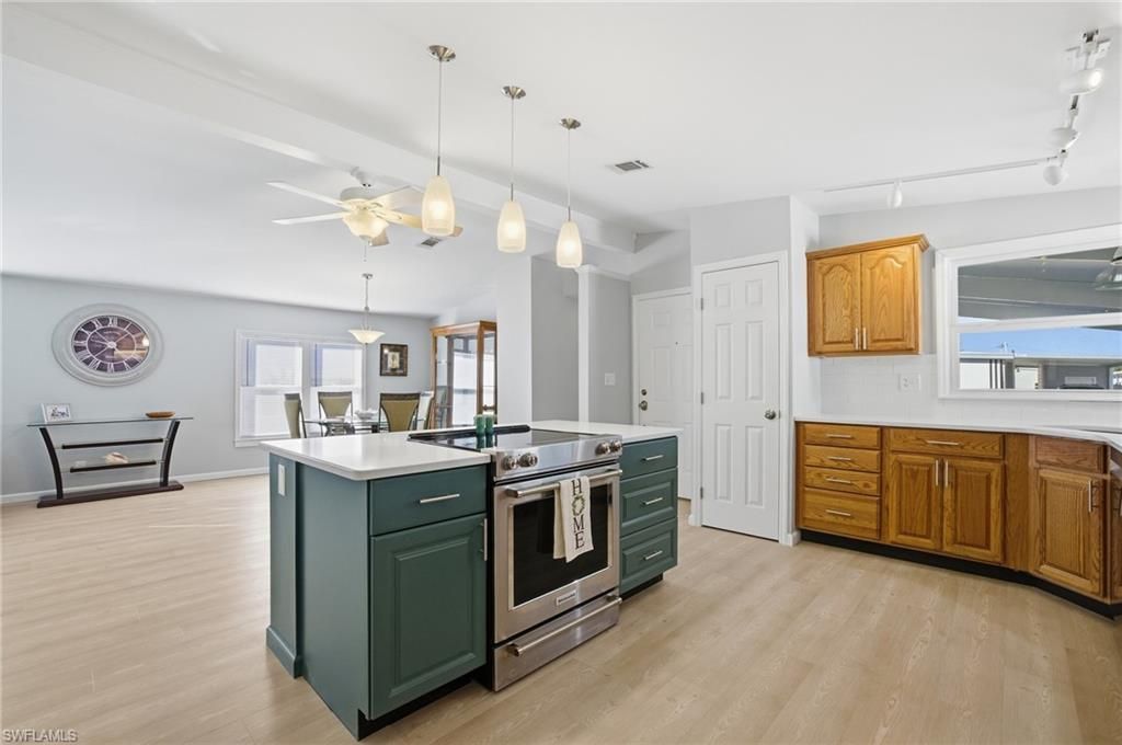 14736 Patrick Henry Rd, North Fort Myers, FL 33917 Photo