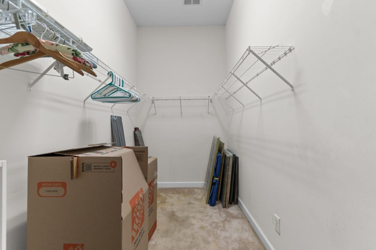 6391 Longwood Dr. Photo 15