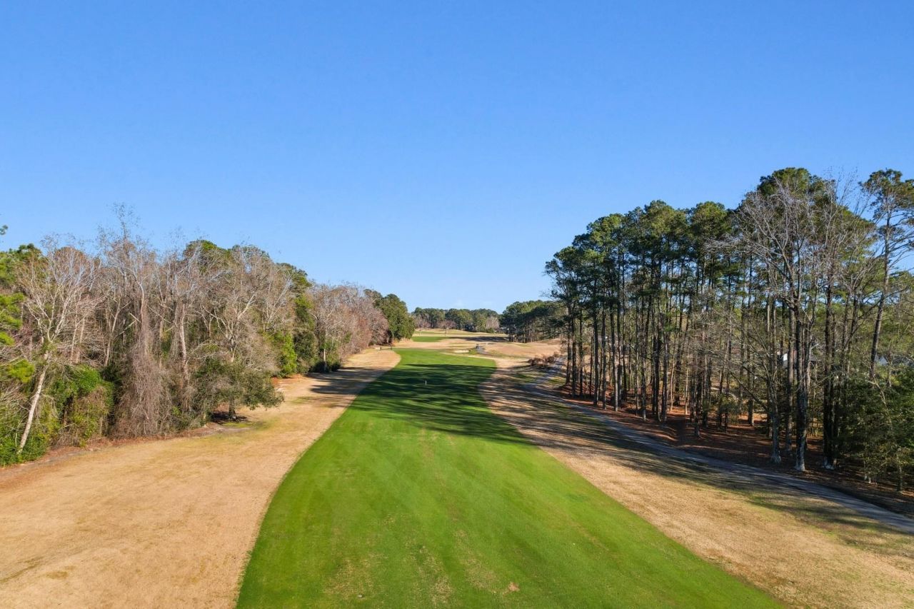 6391 Longwood Dr. Photo 31