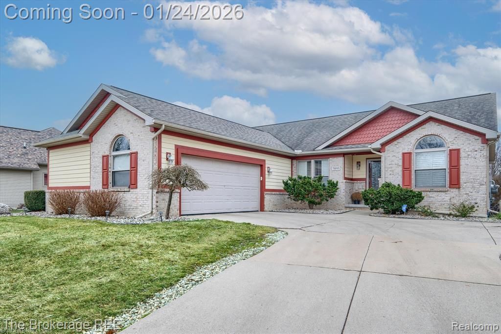 7095 Woods West Drive, Clayton Township, MI 48433 Main Photo