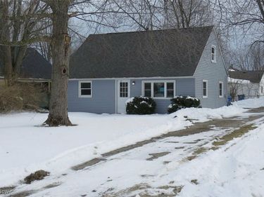 1007 Leroy Street, Lorain, OH 44052