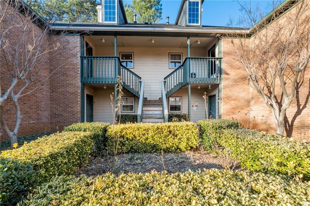 515 Bedfort Drive, Duluth, GA 30096 Main Photo