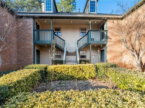 515 Bedfort Drive, Duluth, GA 30096