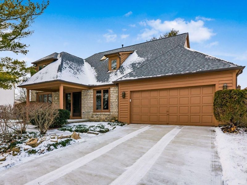 7171 Blessington Court , Dublin, OH 43017 Photo 1