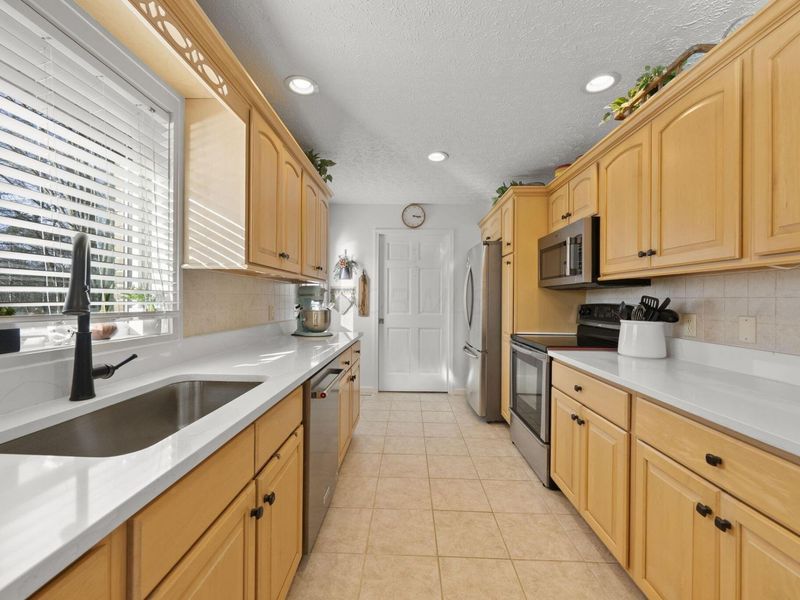 1689 State Route 314 N, Crestline, OH 44827 Photo 13