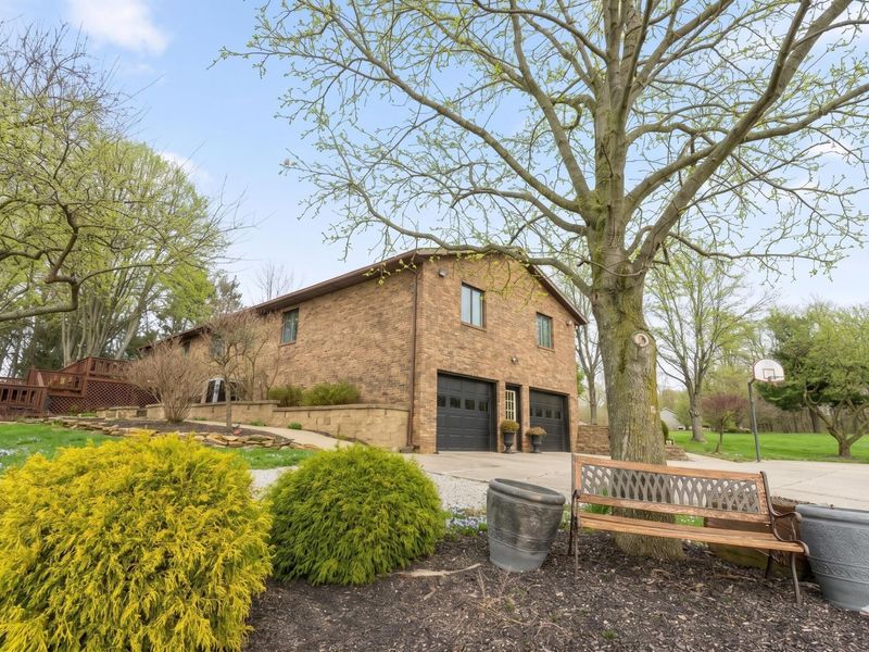 1689 State Route 314 N, Crestline, OH 44827 Photo 3