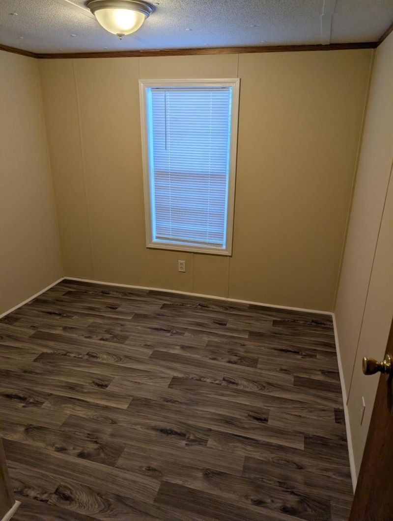 3019 Warf Dr Photo 11