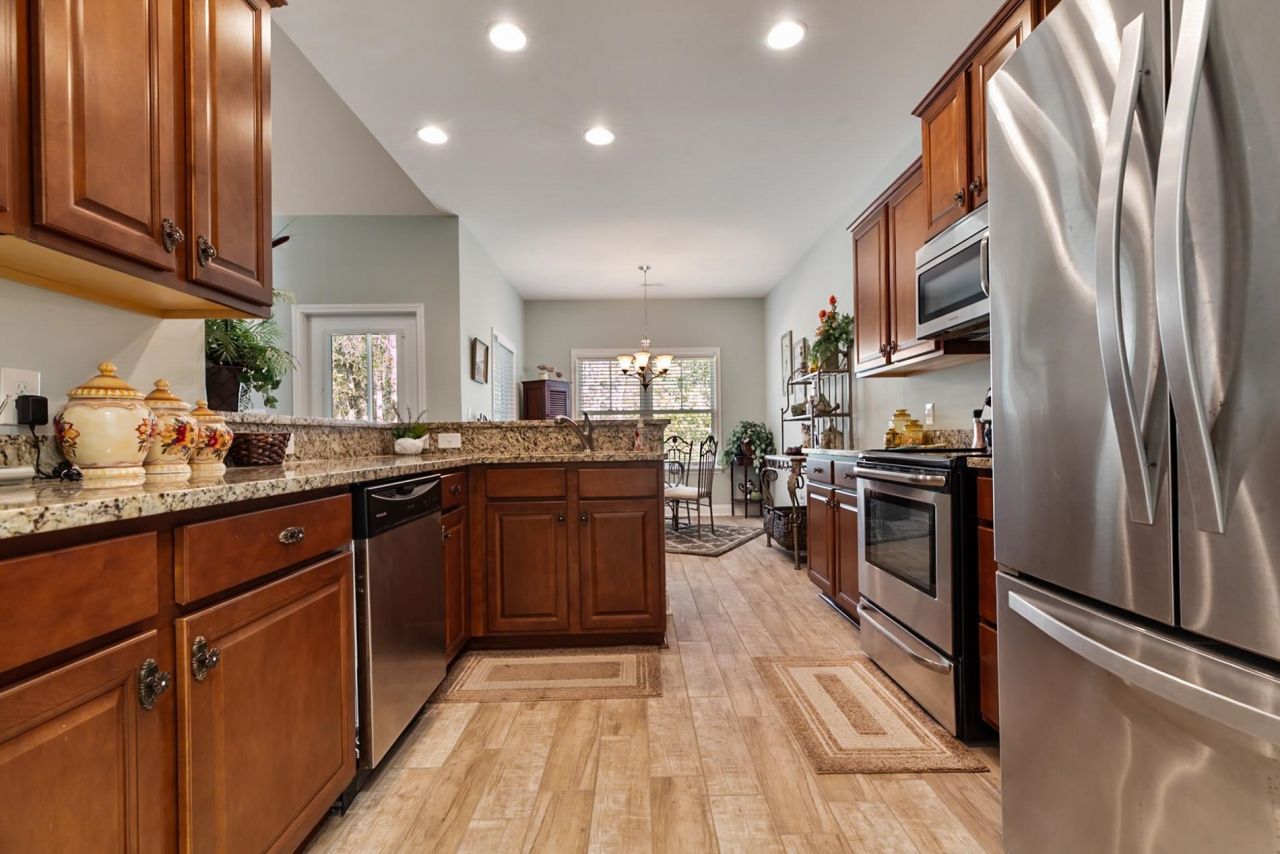 214 Clearwater Dr. Photo 20