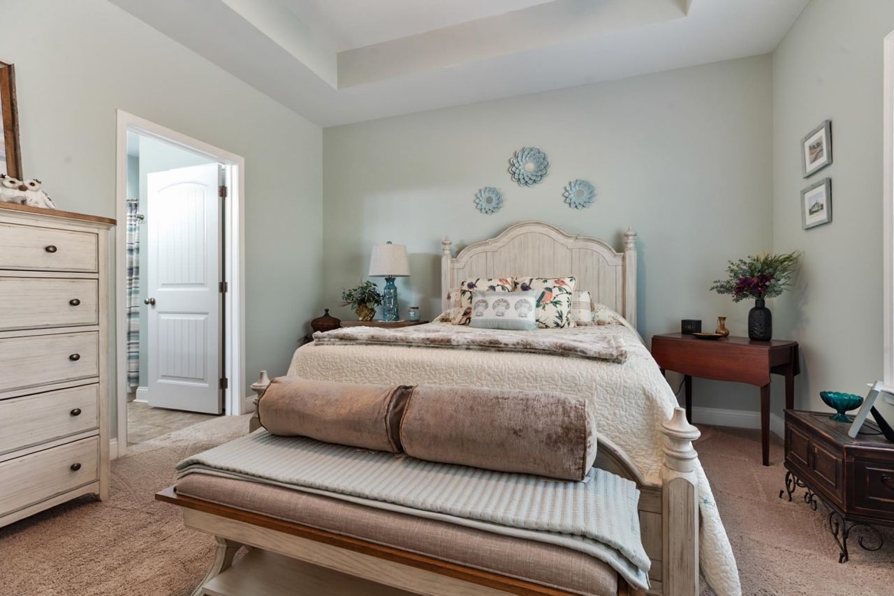 214 Clearwater Dr. Photo 23