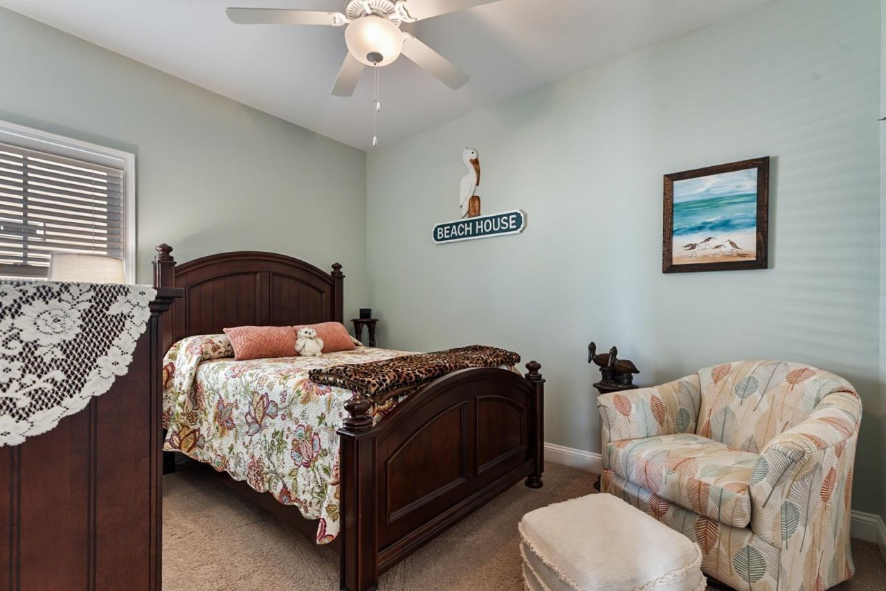 214 Clearwater Dr. Photo 29