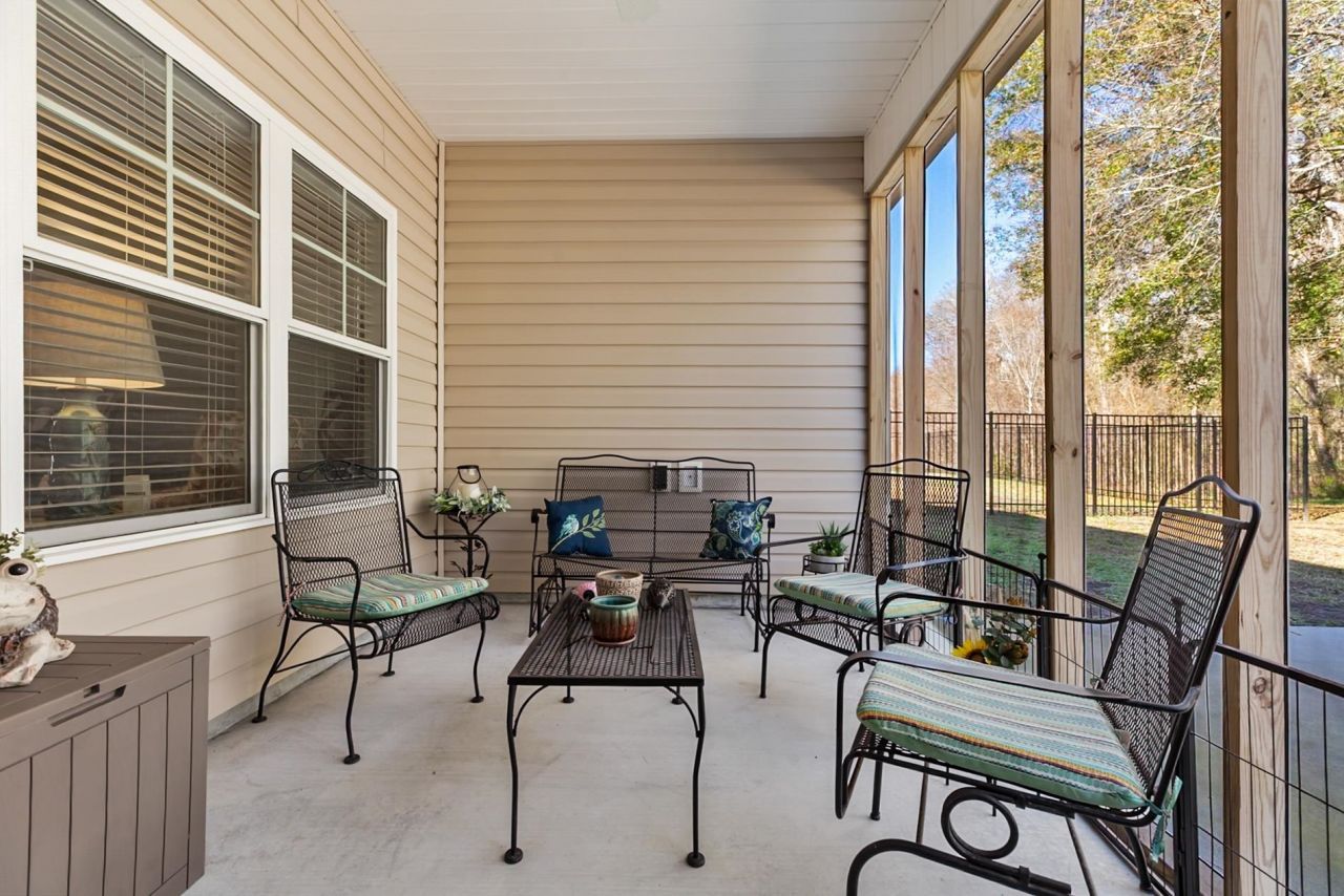 214 Clearwater Dr. Photo 35