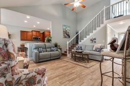 214 Clearwater Dr. photo 4