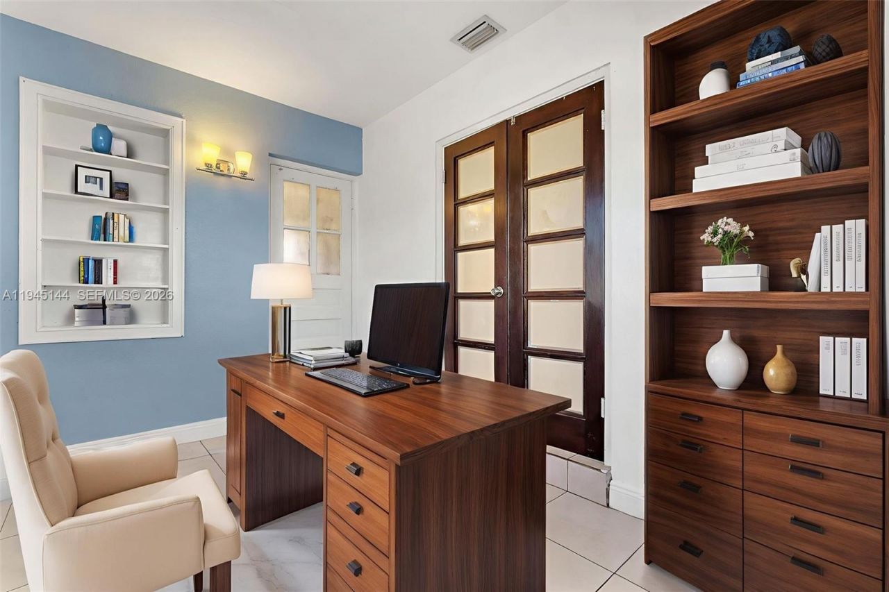 3235 NW 23rd Ave, Miami, FL 33142 Photo