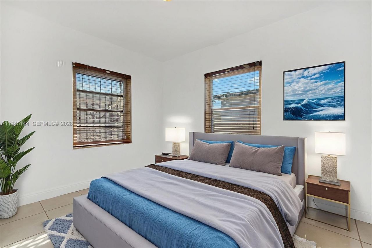 3235 NW 23rd Ave, Miami, FL 33142 Photo