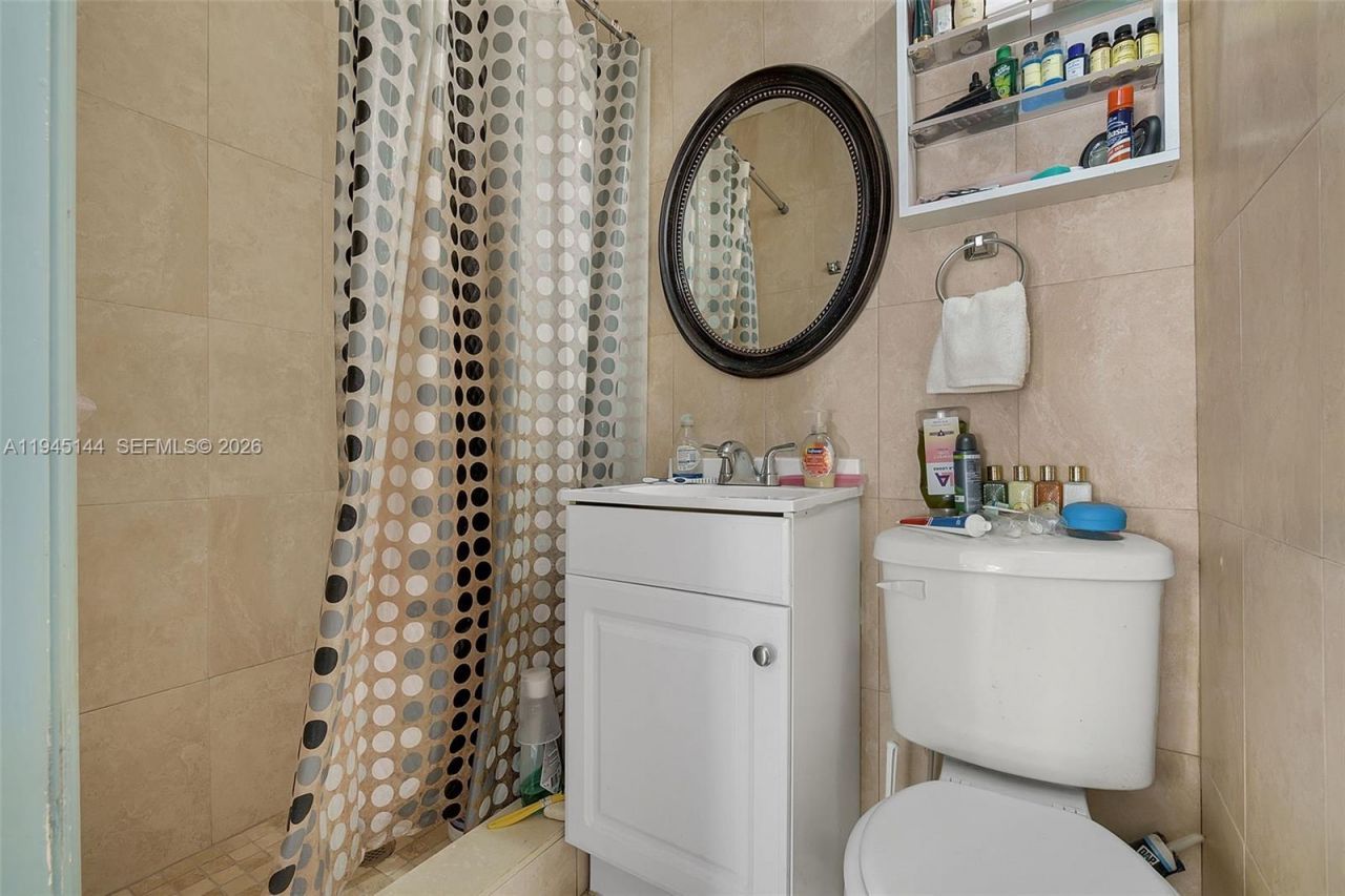 3235 NW 23rd Ave, Miami, FL 33142 Photo