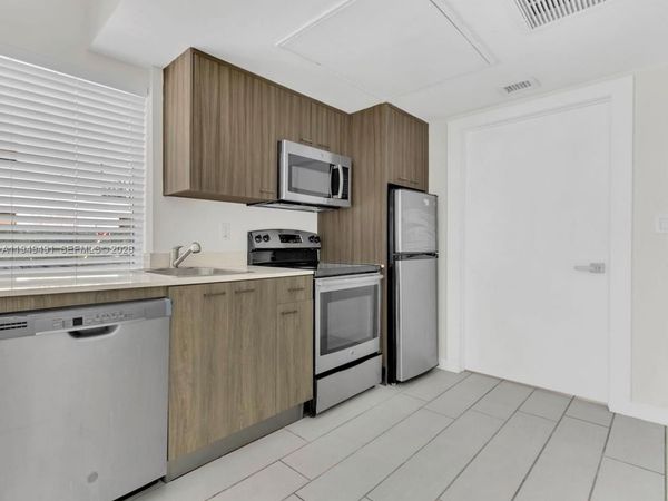 740 Meridian Ave, Unit 18, Miami Beach, FL 33139