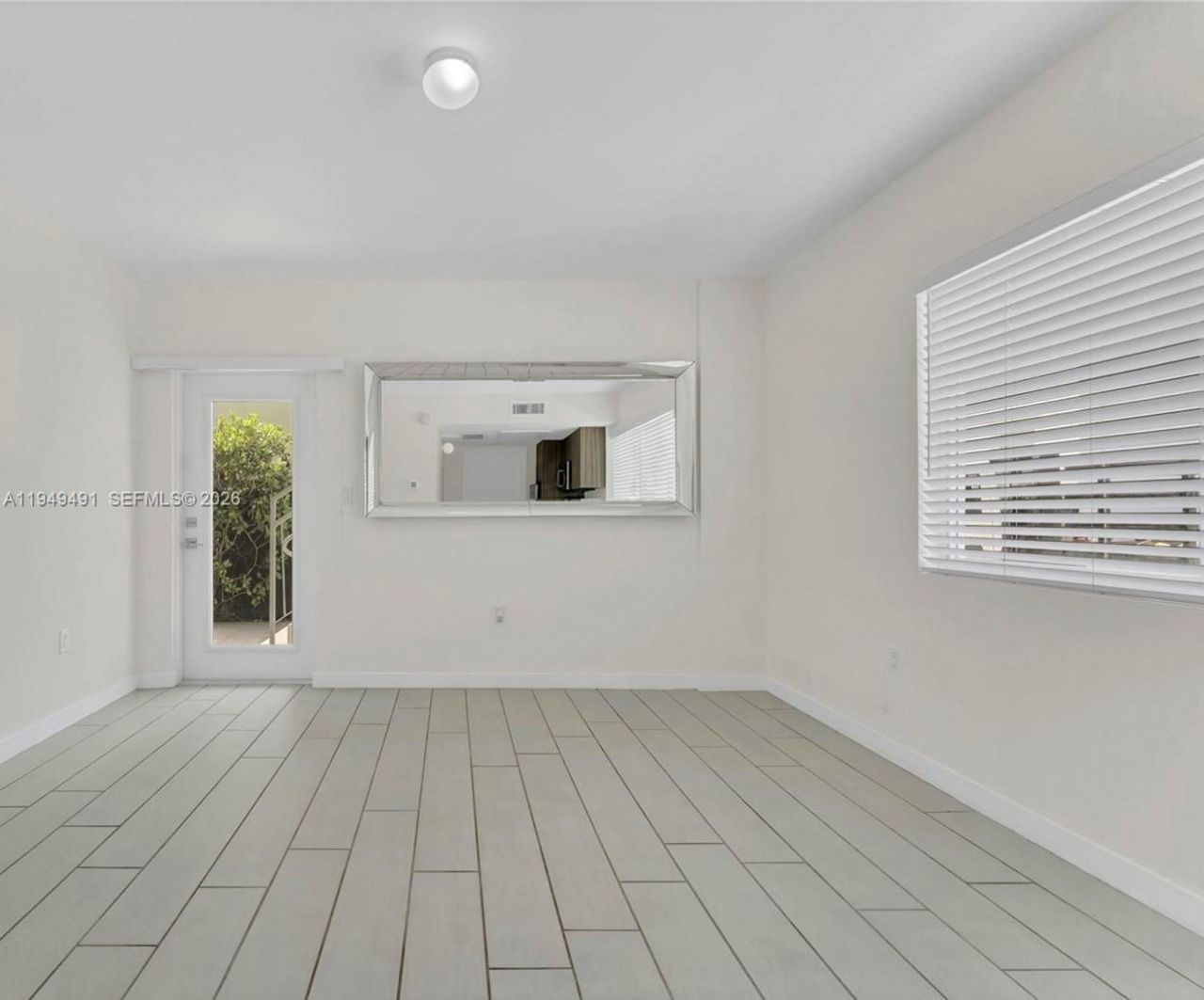 740 Meridian Ave, Unit 18, Miami Beach, FL 33139 Photo