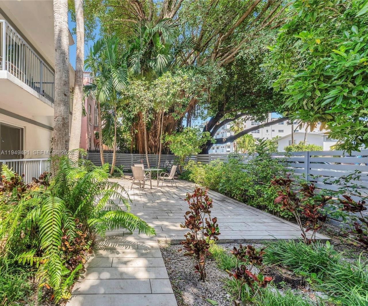 740 Meridian Ave, Unit 18, Miami Beach, FL 33139 Photo