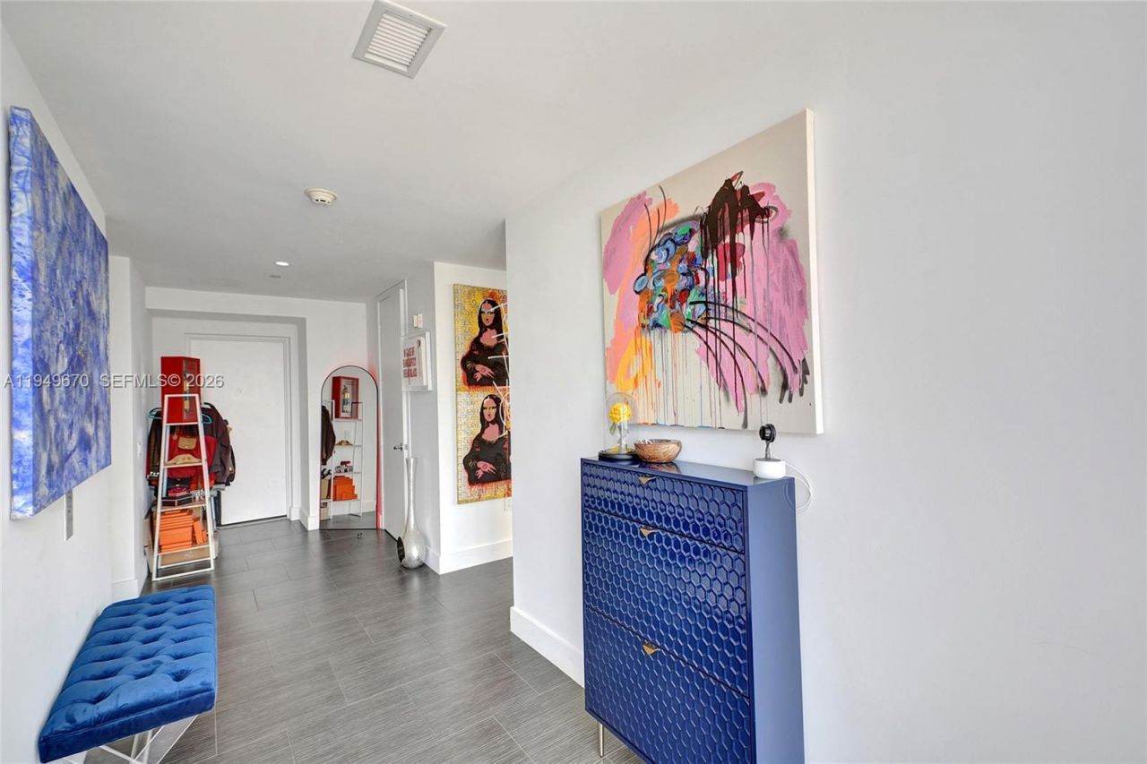 1100 Biscayne Blvd, Unit 3708, Miami, FL 33132 Photo