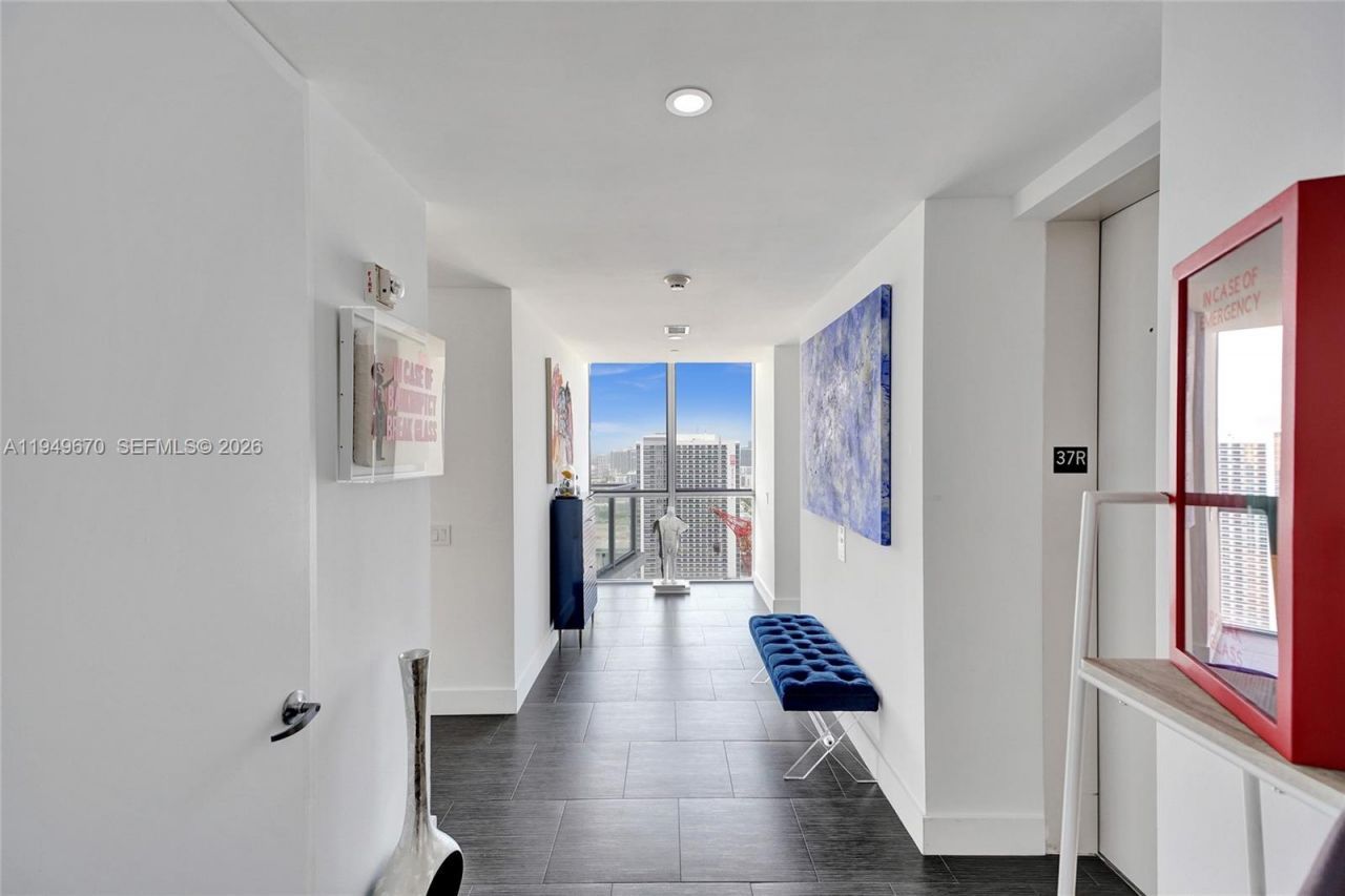 1100 Biscayne Blvd, Unit 3708, Miami, FL 33132 Photo