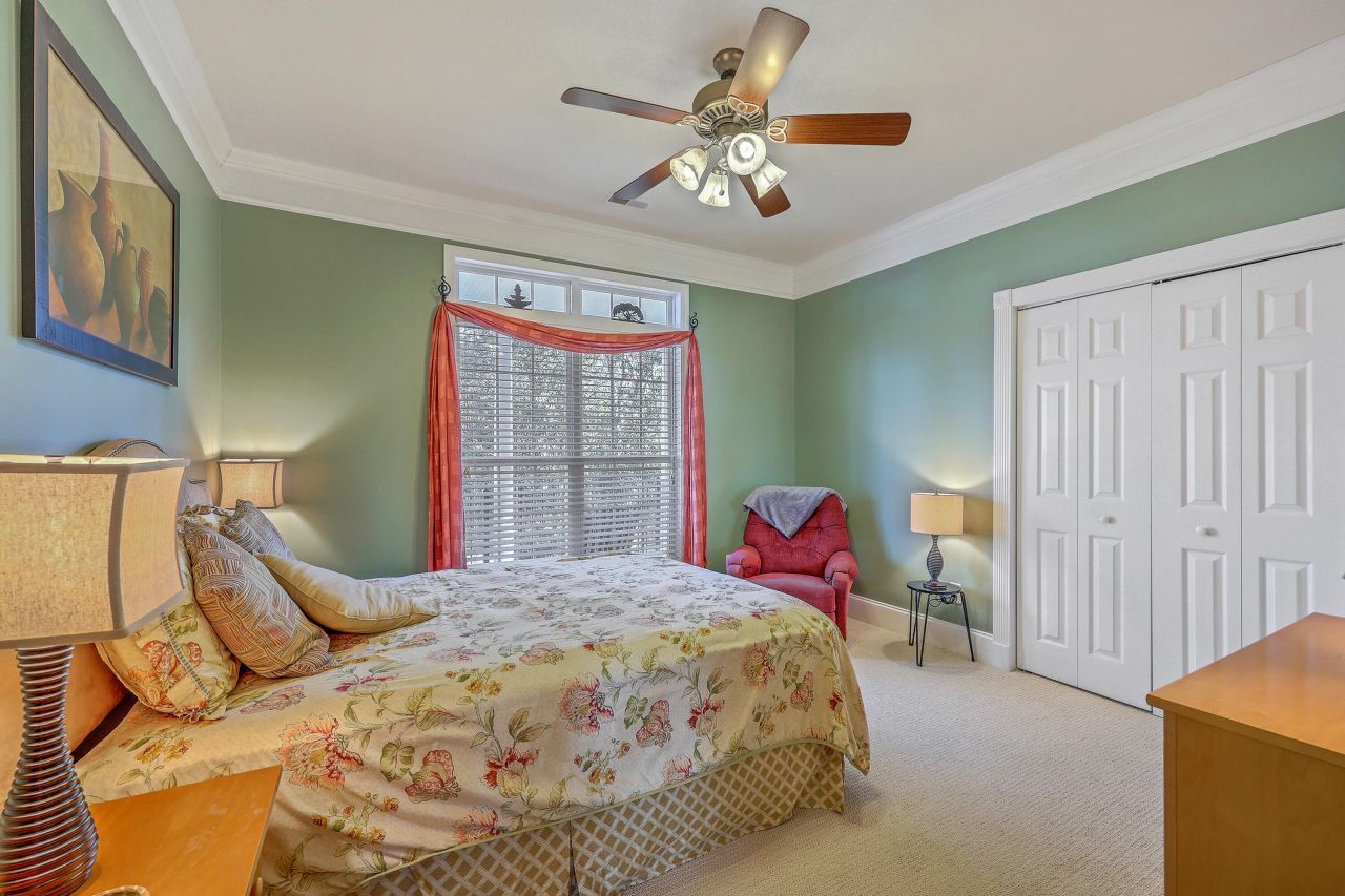 4428 Wild Thicket Lane Photo 34