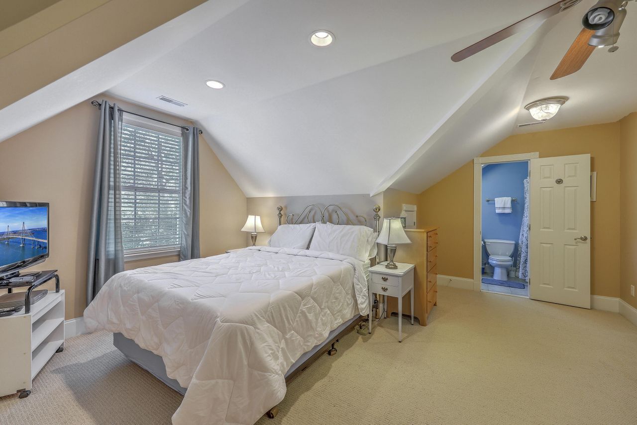 4428 Wild Thicket Lane Photo 42