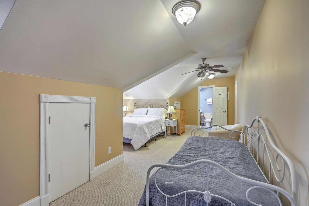 4428 Wild Thicket Lane Photo 43