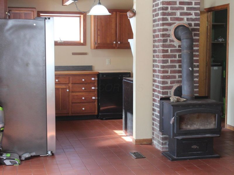 3860 Pert Hill Road, Hopewell, OH 43746 Photo 13