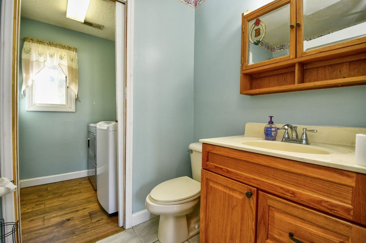 1705 Duke Rd. Photo 22