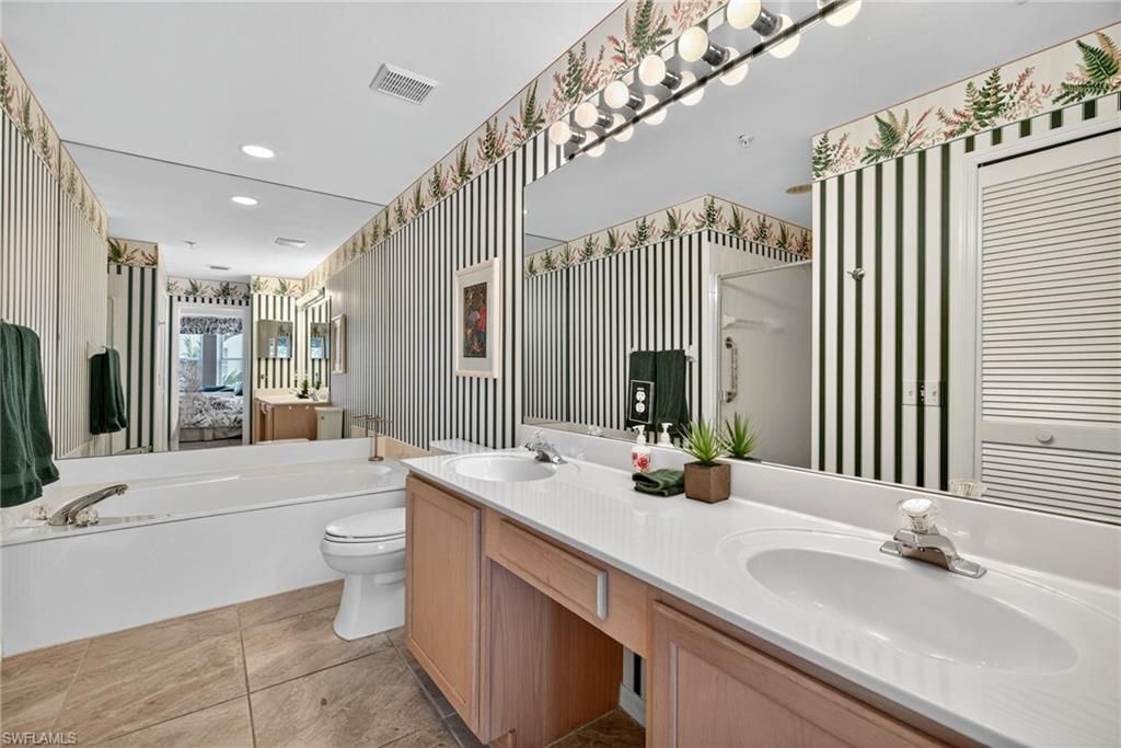 3522 Haldeman Creek Dr, Unit 4-121, Naples, FL 34112 Photo