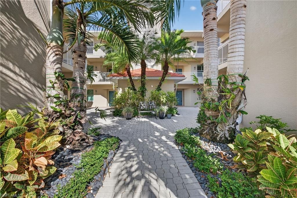 3522 Haldeman Creek Dr, Unit 4-121, Naples, FL 34112 Photo