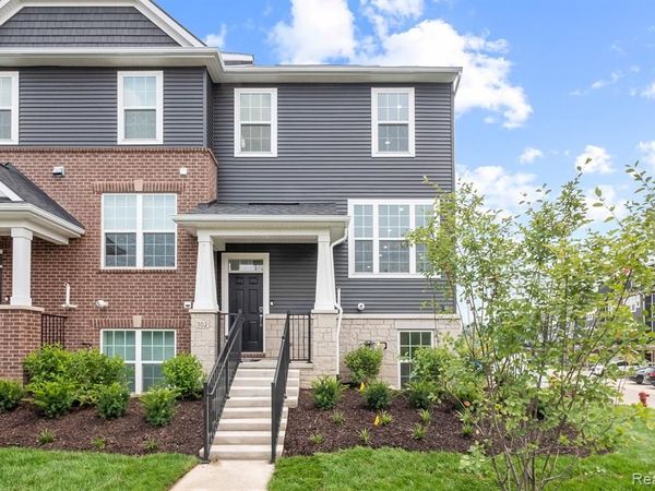 302 N Sydney Court, Plymouth, MI 48170