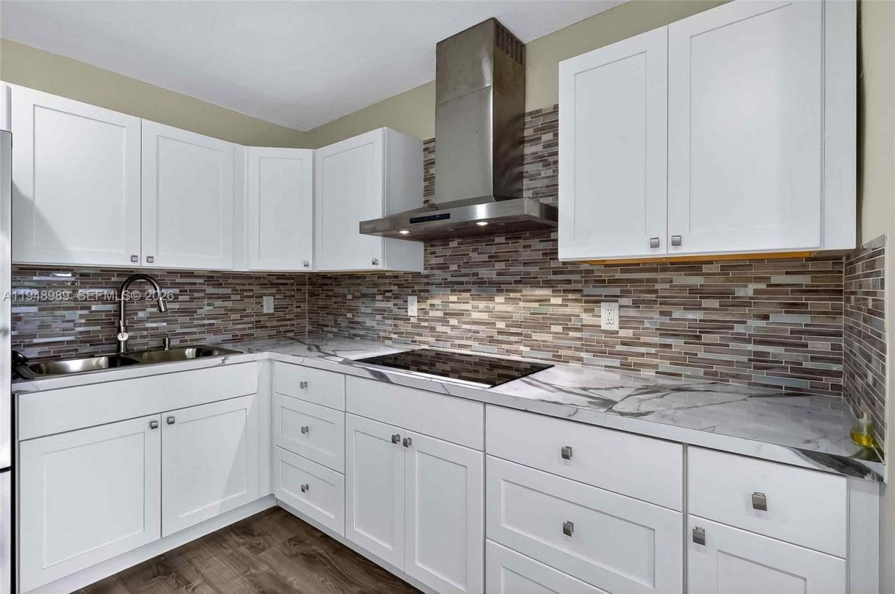 3071 SW 2nd Ct, Fort Lauderdale, FL 33312 Photo