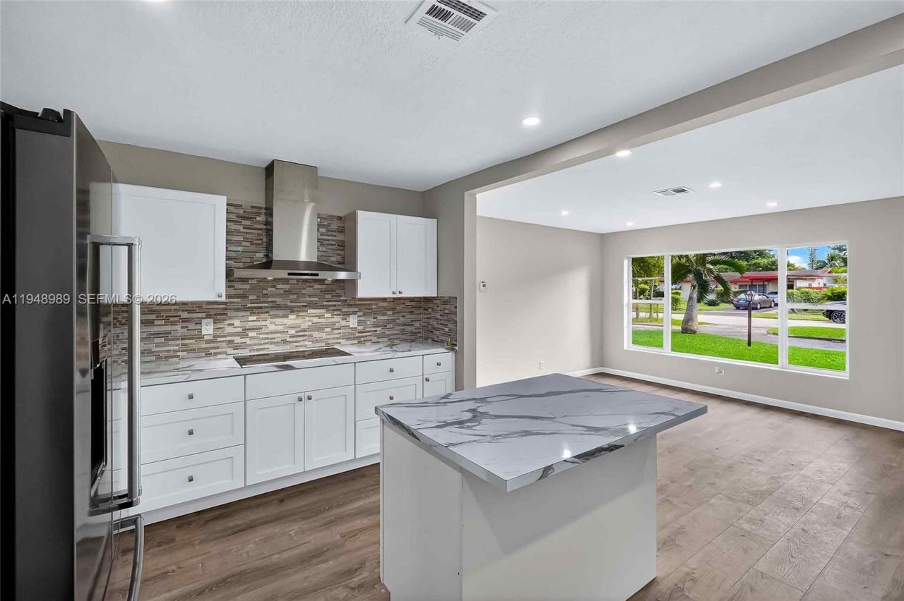 3071 SW 2nd Ct, Fort Lauderdale, FL 33312 Photo