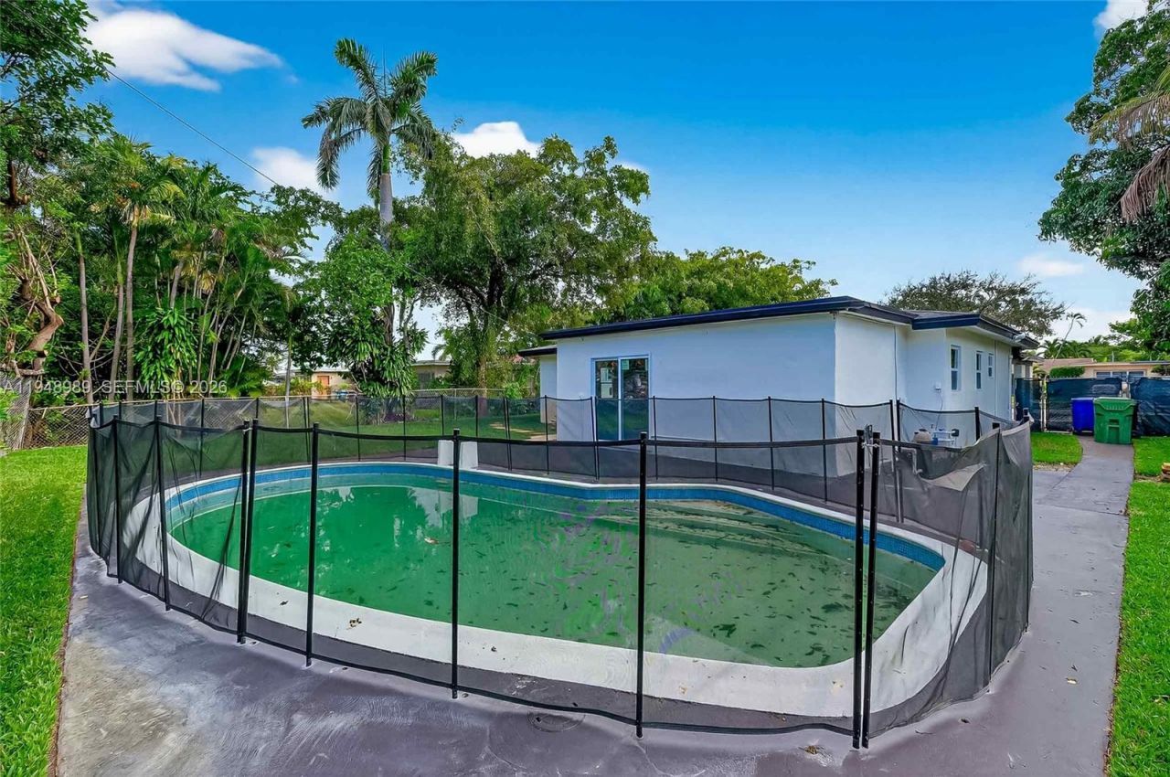 3071 SW 2nd Ct, Fort Lauderdale, FL 33312 Photo