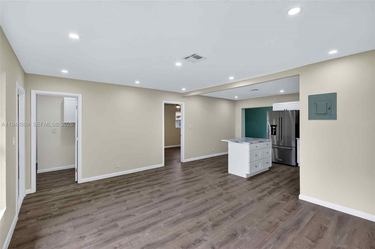 3071 SW 2nd Ct, Fort Lauderdale, FL 33312 Photo