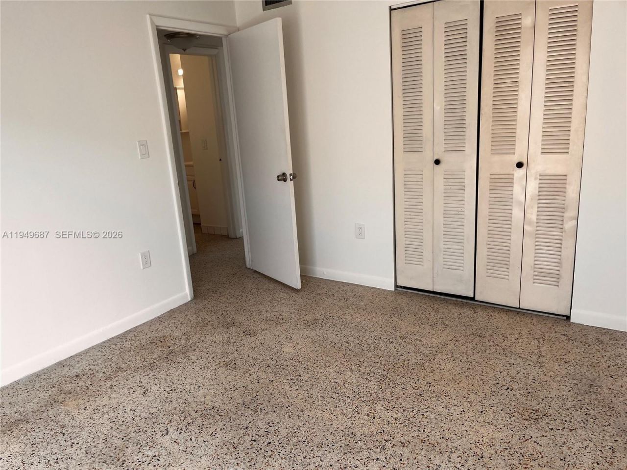 928 SW 30th Ave, Unit 11, Miami, FL 33135 Photo