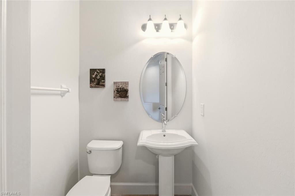 10351 Glastonbury Cir, Unit 202, Fort Myers, FL 33913 Photo