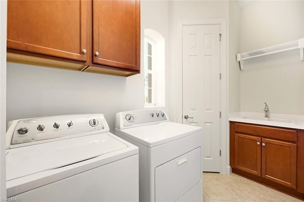 10351 Glastonbury Cir, Unit 202, Fort Myers, FL 33913 Photo