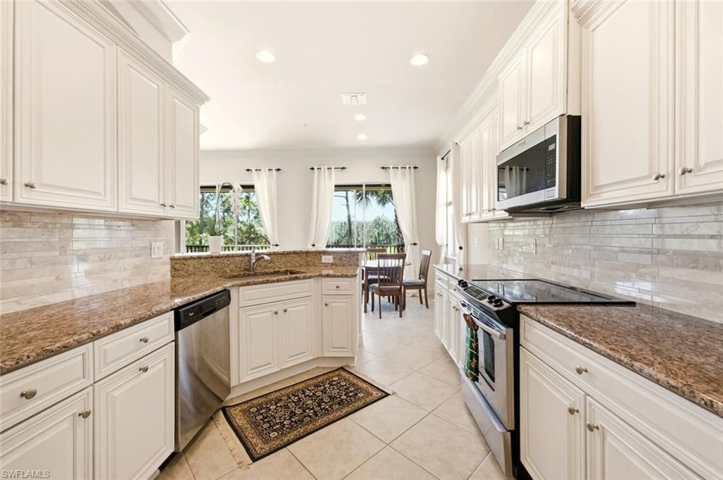 10351 Glastonbury Cir, Unit 202, Fort Myers, FL 33913 Photo