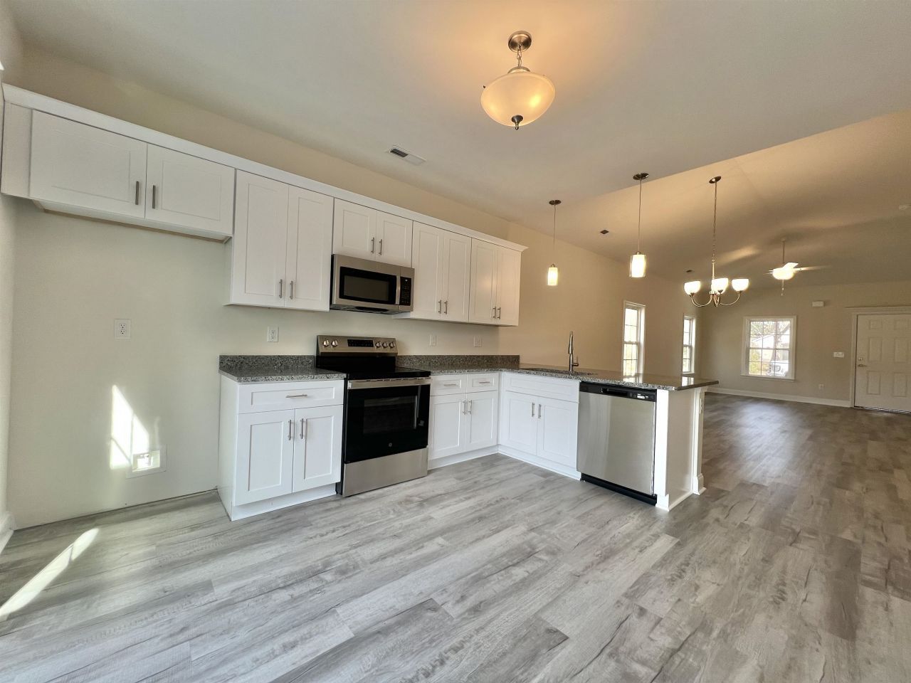 1211 Cherry St. Photo 6