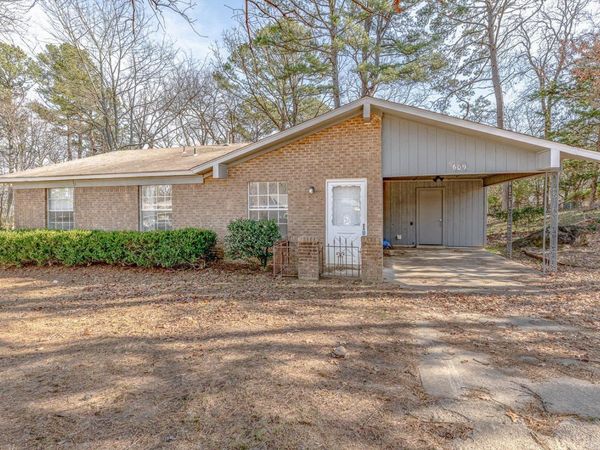 609 Nan Circle, Little Rock, AR 72211