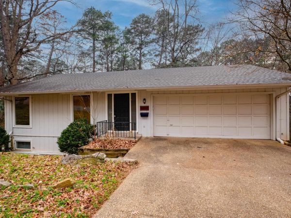 1506 Alberta Dr, Little Rock, AR 72227