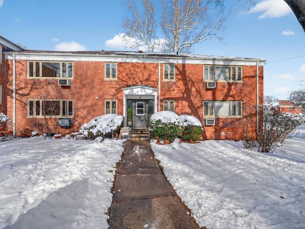 47 Lawrence Drive, Unit C, White Plains, NY 10603
