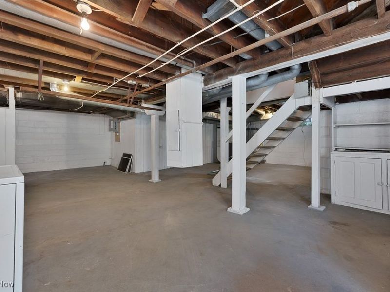 435 Catalina Avenue, Youngstown, OH 44504 Photo 35