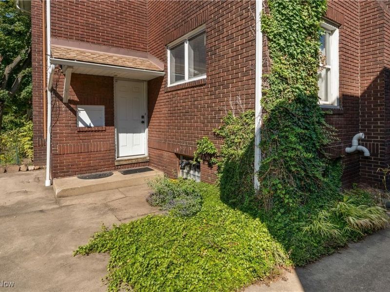 435 Catalina Avenue, Youngstown, OH 44504 Photo 39