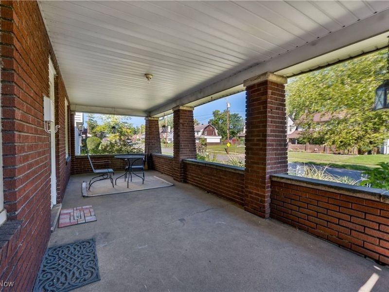 435 Catalina Avenue, Youngstown, OH 44504 Photo 4