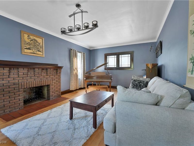 435 Catalina Avenue, Youngstown, OH 44504 Photo 9