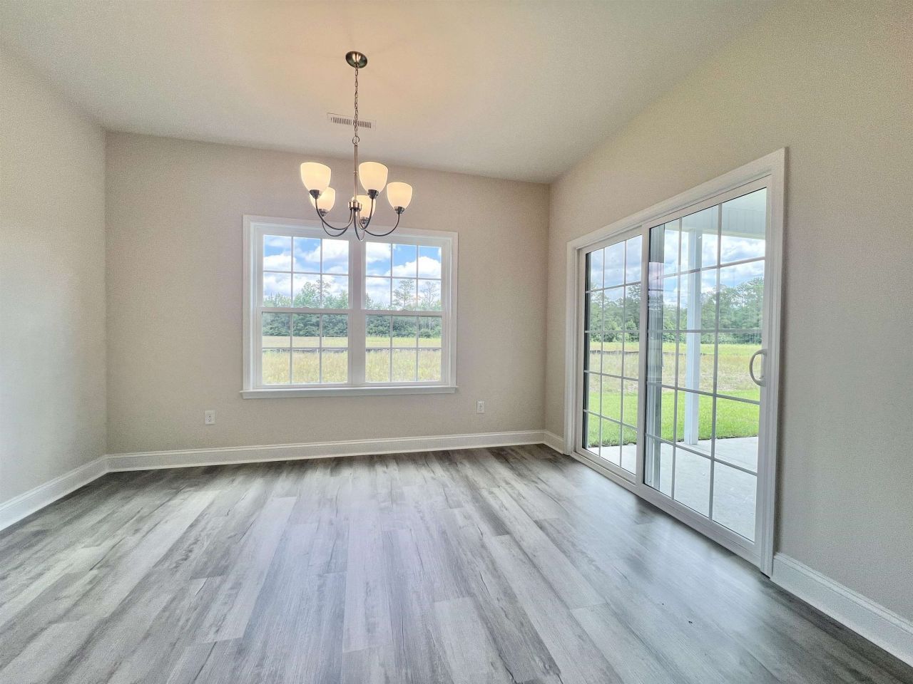 1035 Flag Patch Rd. Photo 8